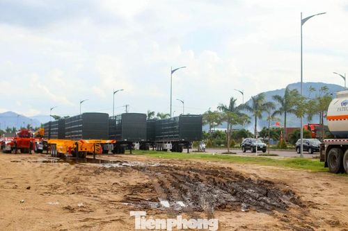 Đất dự án đô thị mới ở Gia Lai bị chiếm dụng trái phép làm bãi đỗ xe