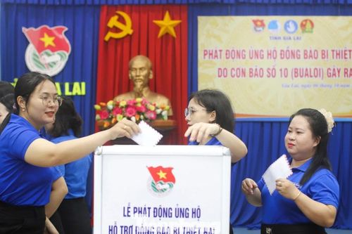 Tuổi trẻ Gia Lai chung tay ủng hộ đồng bào bị thiệt hại do bão số 10