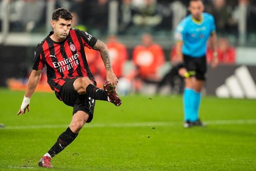 Pulisic hỏng phạt đền, Milan chia điểm Juventus