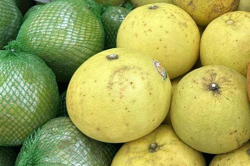 Bưởi hại gan, thận nếu ăn sai cách