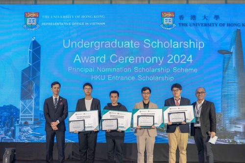 Đại học Hong Kong (Trung Quốc) nhận Giải thưởng về Quản lý Giáo dục tại Việt Nam