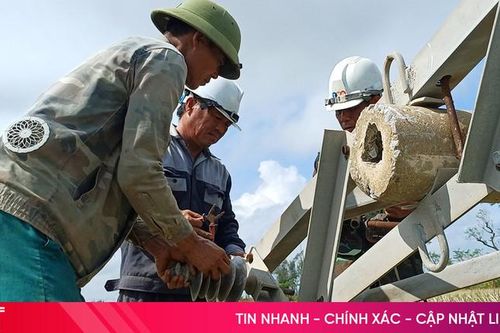 Điện, nước, viễn thông ở Hà Tĩnh cơ bản khôi phục sau bão số 10