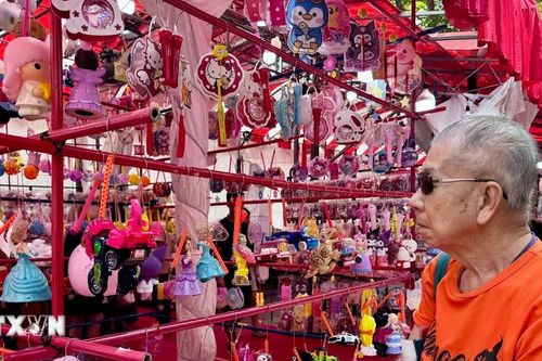 Trung Thu của hồi ức và gắn kết cộng đồng tại Singapore