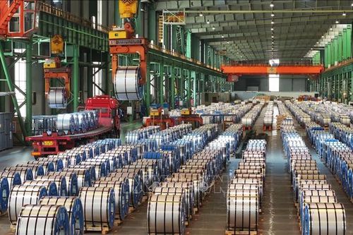 EU siết hạn ngạch nhập khẩu thép đẩy ngành công nghiệp Anh tới nguy cơ 'cú sốc kép'