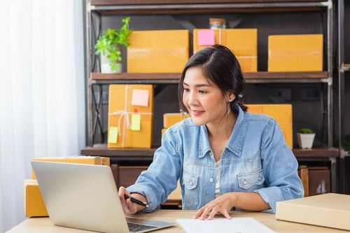 Bí quyết chi tiêu khôn ngoan giúp bạn bớt âu lo tài chính mỗi tháng