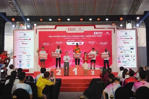 Giải Marathon Quốc tế Hà Nội Techcombank - giải chạy biểu trưng của Thủ đô