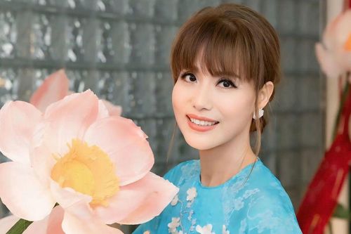 Á hậu - diễn viên Băng Châu hướng về Tổ nghề bằng tất cả sự thành tâm