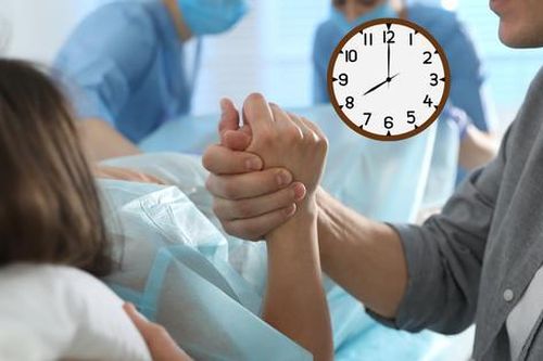 Bé sơ sinh 2 ngày tuổi tử vong vì gia đình 'chọn giờ đẹp', bác sĩ khuyến cáo về việc sinh mổ