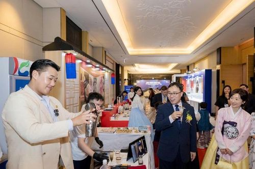 Quảng bá K-Food qua Tiệc chiêu đãi Quốc khánh Hàn Quốc