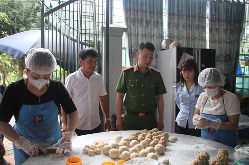 Tăng cường kiểm soát thị trường dịp Tết Trung thu