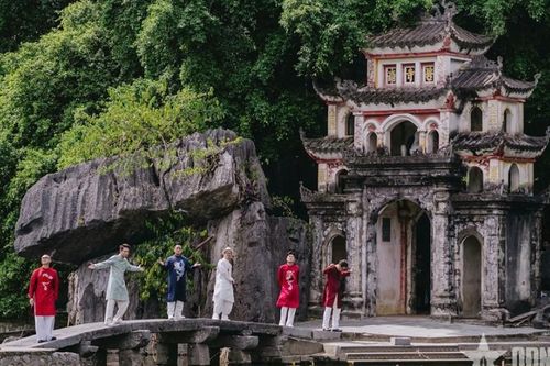Doanh thu của 'Let's Sing Vietnam' ủng hộ đồng bào chịu thiệt hại bởi bão số 10 (Bualoi)