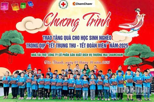 Chương trình 'Trung thu cho em - Cham Cham gắn kết ngọt ngào, lan tỏa yêu thương'