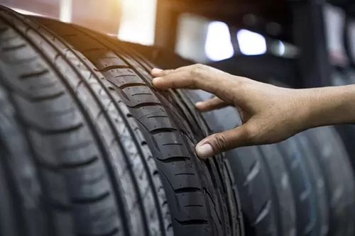 Ưu và nhược điểm của lốp xe mùa hè, mùa đông và lốp bốn mùa