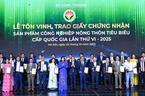 Đà Nẵng: 02 sản phẩm được tôn vinh sản phẩm công nghiệp nông thôn tiêu biểu cấp quốc gia