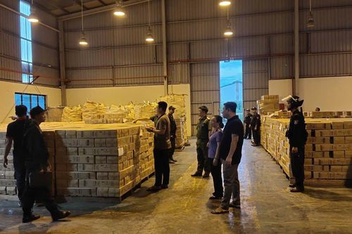 Sản xuất bình chữa cháy giả, Giám đốc Công ty TNHH PCCC Tomoken Việt Nam bị khởi tố