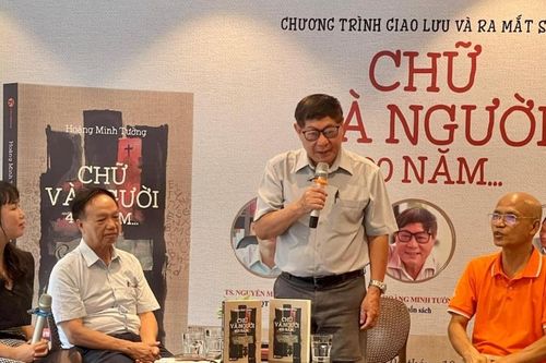 'Chữ và người 400 năm...' hé mở lịch sử hình thành chữ Quốc ngữ