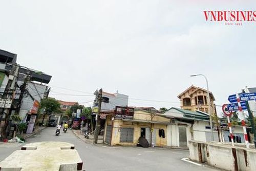 Một 'vùng trũng' giá chung cư ở Hà Nội liên tục nổi sóng lớn, nhà đầu tư choáng ngợp