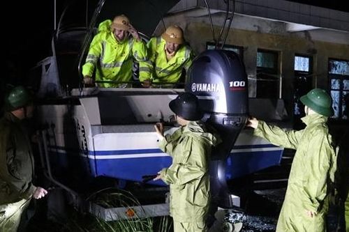 Đoàn công tác Bộ Công an kiểm tra công tác phòng, chống thiên tai tại tỉnh Quảng Ninh