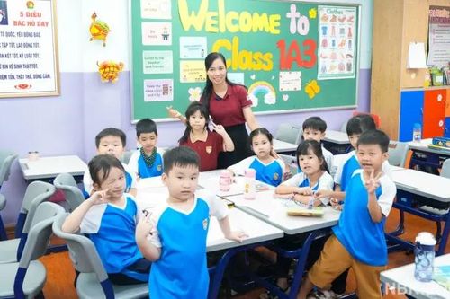 Hà Nội cho phép các trường linh hoạt dạy học trong mưa bão