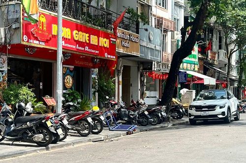 Giành lại vỉa hè cho người đi bộ: Không thể chậm trễ!Bài 3: Quản lý vỉa hè, nhìn từ nước bạn