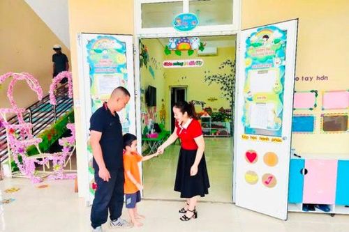 Sau lũ lịch sử, học sinh xã Nông Cống trở lại lớp học