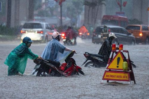 Công ty phụ trách thoát nước cho Hà Nội đang hoạt động ra sao?