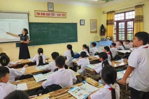 Hình thành thái độ ứng xử phù hợp cho người học