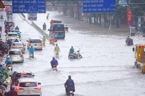 Hà Nội: Vận hành tối đa các trạm bơm