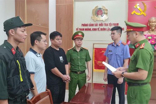 Triệt phá đường dây buôn lậu tại Cửa khẩu Bắc Luân 2