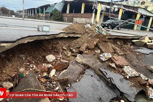 Kè biển Hải Tiến lại tan hoang sau bão