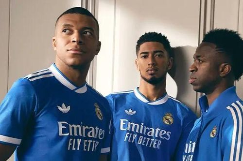 Real Madrid ghen ghét nhau trong phòng thay đồ, Xabi Alonso đau đầu