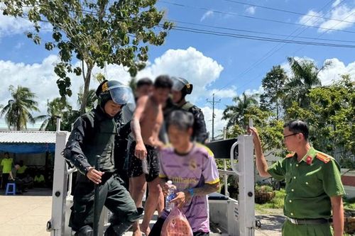 Tạm giữ 9 đối tượng cầm đầu liên quan vụ học viên bỏ trốn khỏi Cơ sở cai nghiện