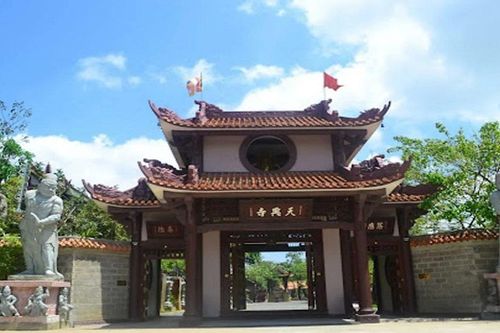 Khám phá ngôi chùa được mệnh danh là 'Phượng Hoàng cổ trấn' của Việt Nam