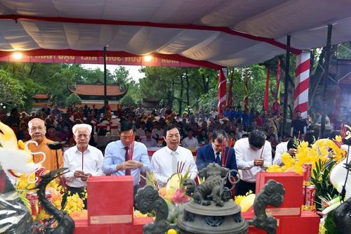 Tưởng nhớ anh hùng dân tộc, danh nhân văn hóa thế giới Nguyễn Trãi