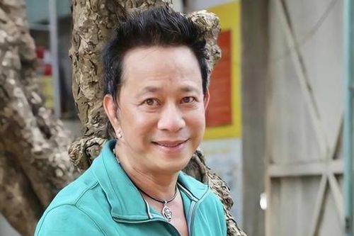 Nam danh hài thời trẻ là tay chơi xe hiệu khét tiếng, tuổi 70 về bán cơm tấm cùng vợ kém 29 tuổi