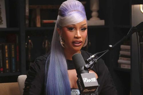 Người phụ nữ giúp Cardi B vượt qua đổ vỡ hôn nhân