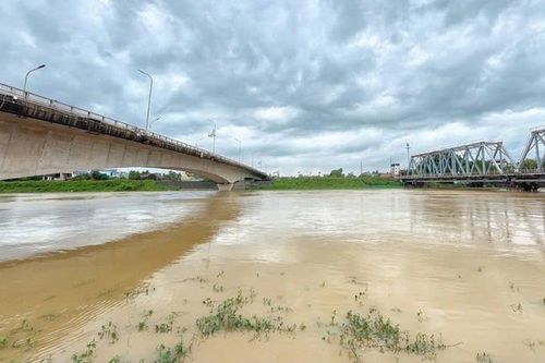 Bắc Ninh phát lệnh báo động cấp III trên sông Thương
