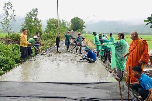 Ngôi chùa gắn kết đồng bào trong phum, sóc