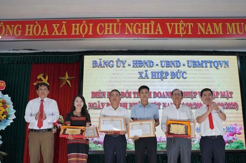 Hiệp Đức gặp mặt các doanh nghiệp tiêu biểu