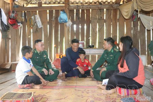 Đẩy mạnh tuyên truyền pháp luật cho nhân dân biên giới