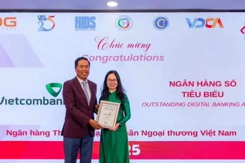 Vietcombank ghi dấu ấn mạnh mẽ tại Diễn đàn Ngân hàng Bán lẻ Việt Nam 2025