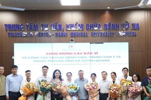 Bệnh viện Đại học Y Hà Nội cử bác sĩ nội trú về công tác tại các bệnh viện, trung tâm y tế tuyến tỉnh miền núi