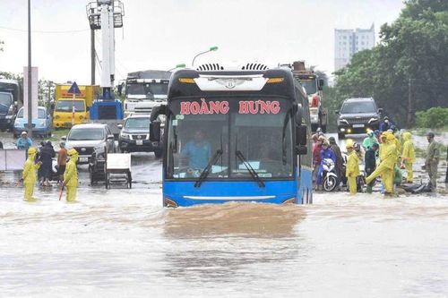 Thông tin đợt mưa lớn ở các tỉnh miền Bắc và thủ đô Hà Nội hiện nay