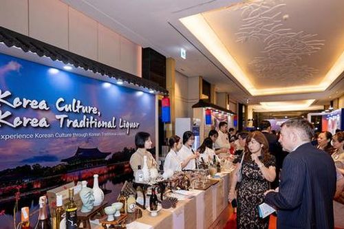 K-Food và rượu truyền thống để lại ấn tượng mạnh tại Tiệc chiêu đãi Quốc khánh Hàn Quốc tại Việt Nam