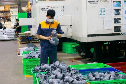 Tasco muốn 'thâu tóm' Nhựa Đồng Nai