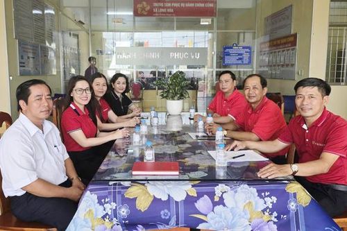 Agribank Chi nhánh Trà Vinh tiếp sức phát triển nghề nuôi trồng thủy sản ở xã Long Hòa