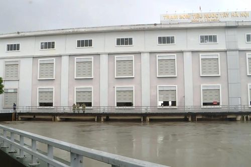 Hà Nội vận hành 368 máy bơm chống ngập