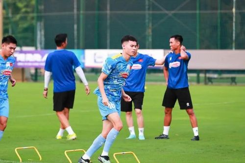 U23 Việt Nam biến động lực lượng ở chuyến tập huấn UAE