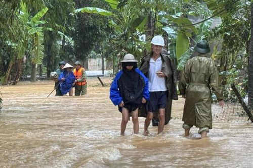 Cơn bão số 11 gây ngập úng, sạt lở tại xã Hòa An