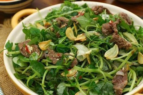 Loại rau mọc dại hóa ra là 'vị thuốc' quý cho sức khỏe